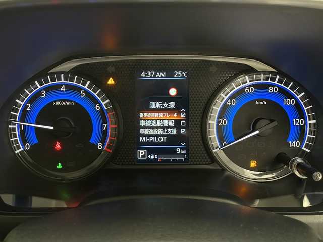 三菱 デリカミニ T プレミアム 長野県 2025(令7)年 0.1千km 緑 4WD/9型ディスプレイオーディオ/（Bluetooth＆AppleCarPlay＆AndroidAuto）/全周囲カメラ/プロパイロット/・追従型クルーズコントロール/・衝突被害軽減システム/・レーンキープアシスト/盗難防止装置/両側パワースライド/シートヒーター（前席）/ステアリングヒーター/純正ゴムマット/デジタルインナーミラー/ルーフレール/リアサーキュレーター/LEDヘッドライト/オートライト/15インチ純正アルミホイール/ライトレベライザー/スマートキー/スペアキー１本/保証書/取扱説明書