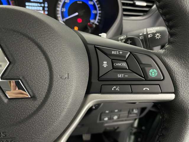 三菱 デリカミニ T プレミアム 長野県 2025(令7)年 0.1千km 緑 4WD/9型ディスプレイオーディオ/（Bluetooth＆AppleCarPlay＆AndroidAuto）/全周囲カメラ/プロパイロット/・追従型クルーズコントロール/・衝突被害軽減システム/・レーンキープアシスト/盗難防止装置/両側パワースライド/シートヒーター（前席）/ステアリングヒーター/純正ゴムマット/デジタルインナーミラー/ルーフレール/リアサーキュレーター/LEDヘッドライト/オートライト/15インチ純正アルミホイール/ライトレベライザー/スマートキー/スペアキー１本/保証書/取扱説明書
