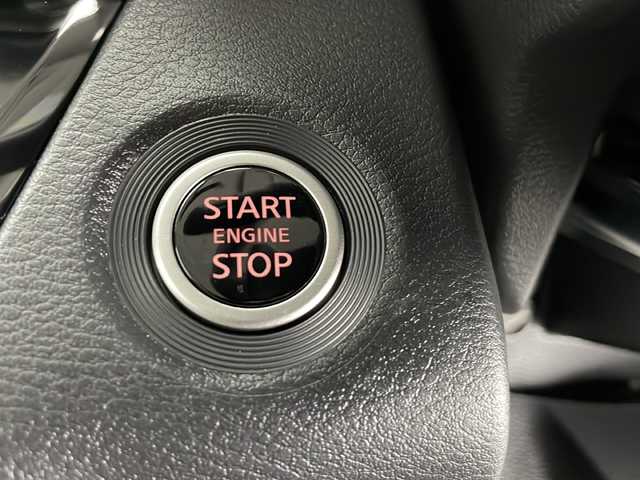 三菱 デリカミニ T プレミアム 長野県 2025(令7)年 0.1千km 緑 4WD/9型ディスプレイオーディオ/（Bluetooth＆AppleCarPlay＆AndroidAuto）/全周囲カメラ/プロパイロット/・追従型クルーズコントロール/・衝突被害軽減システム/・レーンキープアシスト/盗難防止装置/両側パワースライド/シートヒーター（前席）/ステアリングヒーター/純正ゴムマット/デジタルインナーミラー/ルーフレール/リアサーキュレーター/LEDヘッドライト/オートライト/15インチ純正アルミホイール/ライトレベライザー/スマートキー/スペアキー１本/保証書/取扱説明書