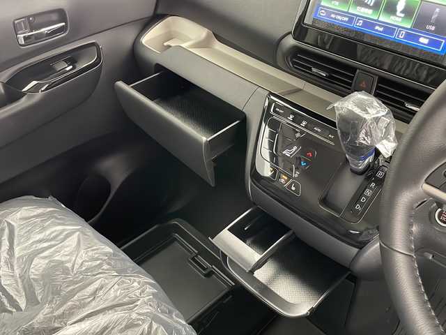 三菱 デリカミニ T プレミアム 長野県 2025(令7)年 0.1千km 緑 4WD/9型ディスプレイオーディオ/（Bluetooth＆AppleCarPlay＆AndroidAuto）/全周囲カメラ/プロパイロット/・追従型クルーズコントロール/・衝突被害軽減システム/・レーンキープアシスト/盗難防止装置/両側パワースライド/シートヒーター（前席）/ステアリングヒーター/純正ゴムマット/デジタルインナーミラー/ルーフレール/リアサーキュレーター/LEDヘッドライト/オートライト/15インチ純正アルミホイール/ライトレベライザー/スマートキー/スペアキー１本/保証書/取扱説明書