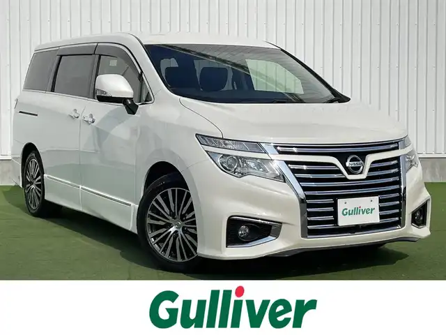 日産 エルグランド 250ハイウェイスターS 香川県 2017(平29)年 5.1万km ブリリアントホワイトパール 社外8インチメモリーナビ/→AM/FM/CD/DVD/Bluetooth/フルセグTV/バックカメラ/ビルトインETC/片側パワースライドドア/フリップダウンモニター/革巻きステアリング/ステアリングスイッチ/ハーフレザーシート/プッシュスタート/スマートキー/LEDヘッドライト/クルーズコントロール