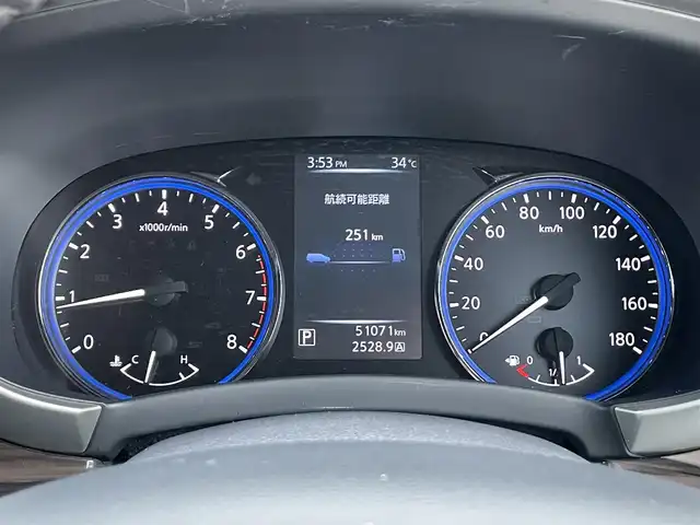日産 エルグランド 250ハイウェイスターS 香川県 2017(平29)年 5.1万km ブリリアントホワイトパール 社外8インチメモリーナビ/→AM/FM/CD/DVD/Bluetooth/フルセグTV/バックカメラ/ビルトインETC/片側パワースライドドア/フリップダウンモニター/革巻きステアリング/ステアリングスイッチ/ハーフレザーシート/プッシュスタート/スマートキー/LEDヘッドライト/クルーズコントロール