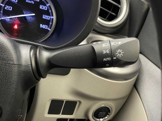 ダイハツ キャスト スタイル X SAⅢ 宮崎県 2019(平31)年 2.5万km ブラックマイカメタリック 禁煙車/衝突被害軽減ブレーキ/純正ナビTV/（AVN138MW/CD/FMAM/外部入力/ワンセグTV)/純正セキュリティアラーム/純正フロアマット/社外ドライブレコーダー/オートマチックハイビーム/クリアランスソナー/オートエアコン/オートライト/オート電動格納ミラー/スマートキー/プッシュエンジンスタート/新車時保証書/取扱い説明書