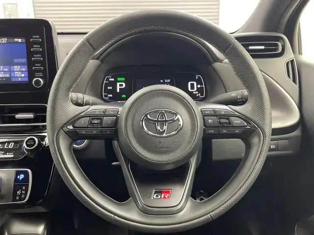 トヨタ アクア GRスポーツ 三重県 2023(令5)年 1.3万km ダークグレー /禁煙車//純正ディスプレイオーディオ//バックカメラ　//トヨタセーフティセンス　//レーダークルーズコントロール　//PCS　//LTA//PKSB//RSA//１００Ｖ電源　//純正ビルトインＥＴＣ　//前後クリアランスソナー//オートハイビーム //GRSPORT専用スポーティシート