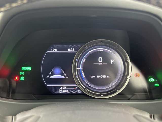 レクサス ＵＸ 250h Fスポーツ 鹿児島県 2018(平30)年 6.4万km ヒートブルーコントラストレイヤリング 純正10型ナビ/サンルーフ/三眼LEDヘッドライト/全方位カメラ/レーダークルーズコントロール/シートヒーター/エアシート/バックカメラ/パワーシート/ヘッドアップディスプレイ/コーナーセンサー/純正アルミホイール/ルーフレール/ETC2.0/ブラインドスポットモニター/パドルシフト/ステアリングヒーター/オートマチックハイビーム/ドライブレコーダー/衝突軽減システム/フルセグ/CD DVD/Bluetooth/ステアリングスイッチ/スマートキー/プッシュスタート