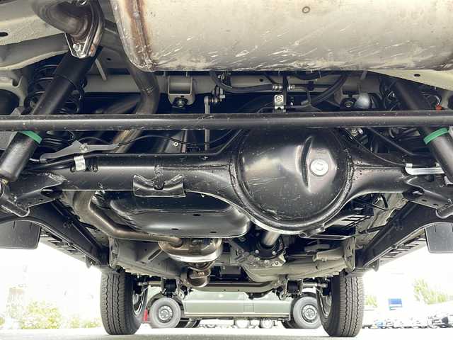 スズキ ジムニー シエラ JC 青森県 2024(令6)年 0.1万km シフォンアイボリーM 4WD/社外8インチメモリナビ・フルセグTV/CD・DVD・Bluetooth・SD/前席シートヒーター/セーフティサポート/デュアルセンサーブレーキサポート/車線逸脱警報/ハイビームアシスト/クルーズコントロール/ドアミラーヒーター/ETC/LEDヘッドライト/フォグランプ/純正15インチアルミ/プッシュスタート/スマートキー
