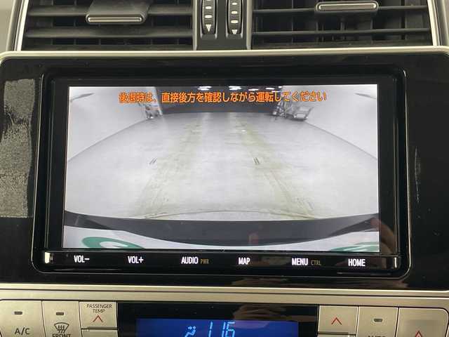 トヨタ ランドクルーザー プラド TX Lパッケージ ブラックED 愛知県 2021(令3)年 6.9万km ブラック 禁煙車/4WD/純正9インチナビ/（CD/DVD/Bluetooth/フルセグ/SD）/バックカメラ/サンルーフ/Toyota Safety Sense /・レーダークルーズコントロール/・レーンデパーチャーアラート/・プリクラッシュセーフティ/・ロードサインアシスト/・先行車発進告知/・前後クリアランスソナー/レザーシート/前席シートヒーター/前席席シートベンチレーション/前席パワーシート/電動格納サードシート/ルーフレール/ヘッドライトウォッシャー/純正18インチアルミホイール/プッシュスタート/スマートキー/スペアキー1本/LEDヘッドライト/フロントフォグランプ/横滑り防止装置/フルフラットシート/純正フロアマット