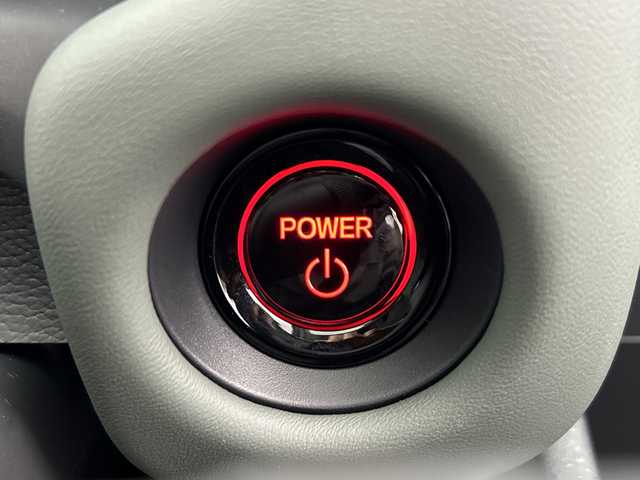 ホンダ フリード ハイブリット e:HEV クロスター 三重県 2025(令7)年 0.1千km メテオロイドグレーメタリック /登録済み未使用車//登録時走行距離5km//純正9インチGathersナビ　LXM-242ZFNI(207680円)//両側パワースライドドア//ホンダセンシング//衝突軽減ブレーキ//レーンキープアシスト//レーダークルーズコントロール//ブラインドスポットモニター//前後コーナーセンサー//DN席シートヒーター//バックカメラ//ルーフレール//リアサーキュレーター//サイドカーテンエアバッグ//ハーフレザーシート//ステアリングスイッチ