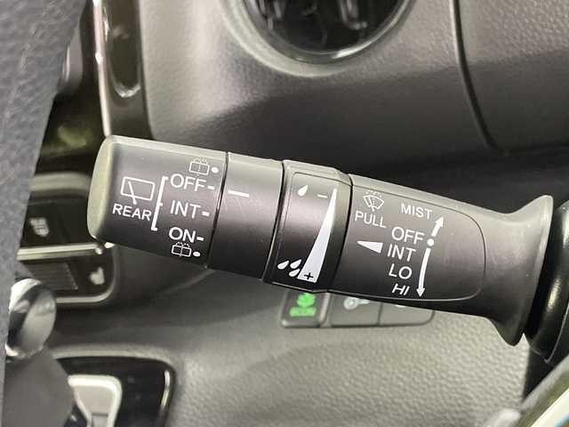 ホンダ Ｎ ＢＯＸ カスタム G L ホンダセンシング 栃木県 2020(令2)年 3.2万km ブリリアントスポーティブルーメタリック2トーン 純正ナビ/(CD/DVD/ワンセグTV/Bluetooth/SD/USB)/バックカメラ/ホンダセンシング/ETC/ドライブレコーダー/両側パワースライドドア/LEDヘッドライト/禁煙車/プッシュスタート/スマートキー/シートヒーター/オートライト/横滑り防止装置/純正アルミホイール/純正フロアマット