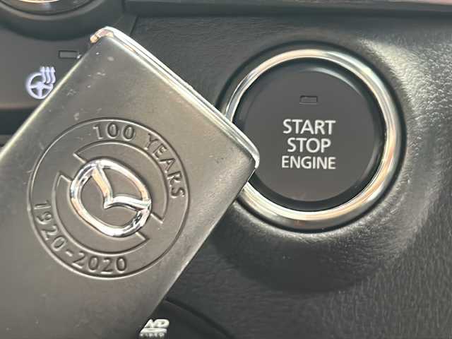 マツダ マツダ３ファストバック 20S 100周年特別記念車 岐阜県 2020(令2)年 6.3万km ソウルレッドクリスタルM 2020WCDOTY受賞記念モデル/BOSEサウンドシステム/全方位カメラ/純正ナビゲーション/フルセグテレビ/Bluetooth/CD/DVD再生/USB接続/HDMI/ETC/前後純正ドライブレコーダー/MRCC(マツダレーダークルーズコントロール)/クリアランスソナー/ブラインドスポットモニター/革シート/シートメモリー/シートヒーター/ステアリングヒーター/パドルシフト/ヘッドアップディスプレイ/電動パーキング/ブレーキホールド/アイドリングストップ/横滑り防止装置/リアウィンドウデフォッガー/プッシュスタート/スマートキー/オートライト/オートマチックハイビーム/LEDヘッドライト/純正18インチアルミホイール