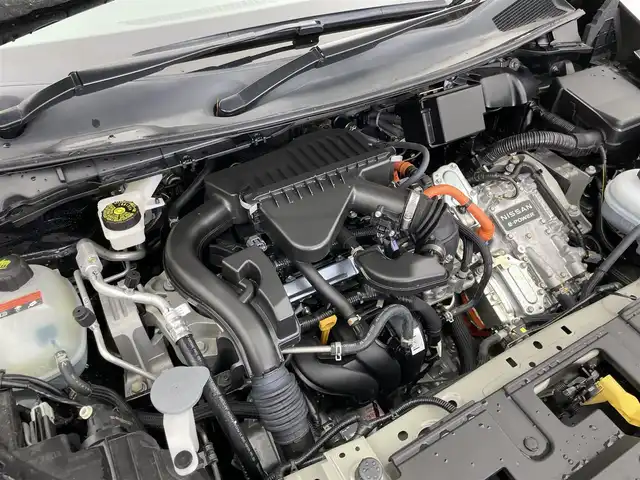 日産 オーラ G レザーエディション 宮城県 2022(令4)年 3万km ミッドナイトブラック/サンライズカッパー 禁煙車/純正SDナビ(フルセグ)/アラウンドビューモニター/バックカメラ/ビルトインETC2.0/全方位ドライブレコーダー/グレー革シート/エマージェンシーブレーキ/ハンドル支援/インテリジェントルームミラー/ステアリングスイッチ/ステアリングヒーター/BOSEスピーカー/保証書/取扱説明書