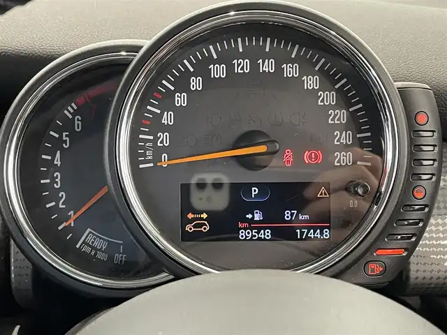 ＭＩＮＩ ＢＭＷ ミニ クーパー 熊本県 2016(平28)年 9万km アイスチョコレートM ・スマートキー/・プッシュスタート/・純正HDDナビ/　【Bluetooth・USB・MSV】/・ETC/・純正マット