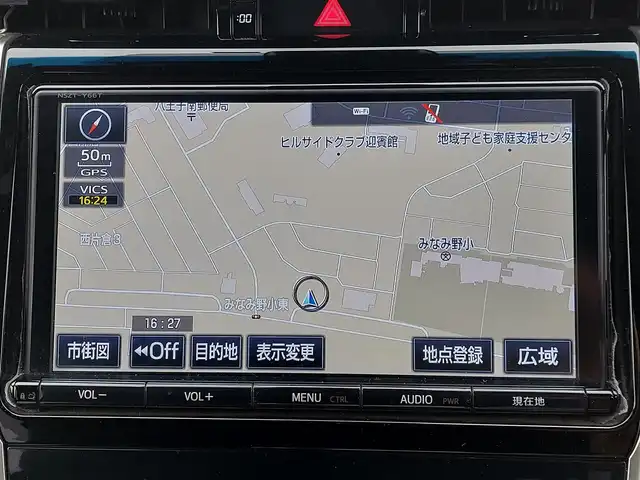 トヨタ ハリアー エレガンス 東京都 2018(平30)年 12.3万km ホワイトパールクリスタルシャイン Toyota Safety Sense P/・プリクラッシュセーフティシステム/・レーンディパーチャーアラート/・アダプティブハイビームシステム/・レーダークルーズコントロール/純正ナビ/フルセグTV/バックカメラ/ETC/パワーシート/ハーフレザーシート/アイドリングストップ/LEDヘッドライト/オートライト/オートマチックハイビーム/MTモード付きAT/17インチ純正アルミホイール/純正フロアマット/アルミホイール付きスタッドレスタイヤ4本車載
