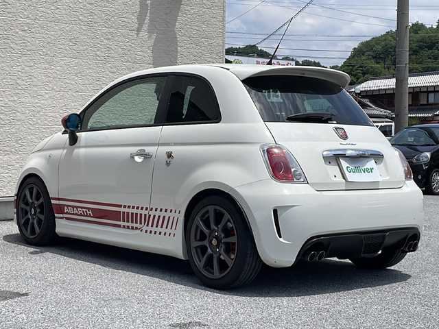 アバルト ５００ 滋賀県 2010(平22)年 6.1万km 白 純正オーディオ/AM/FM/CD/ステアリングリモコン/リモコンキー/スペアキー/レザーシート