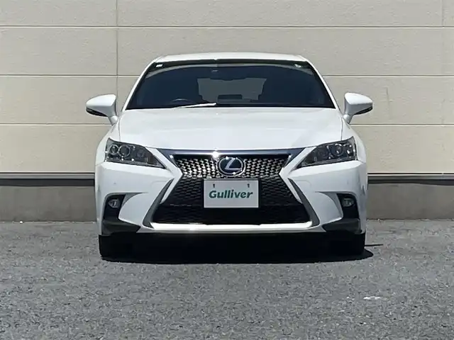 レクサス ＣＴ 200h Fスポーツ 茨城県 2015(平27)年 7.6万km ホワイトノーヴァガラスフレーク 純正ナビ/フルセグテレビ/バックカメラ/前後コーナーセンサー/EVモード/スマートキー/プッシュスタート/DN席パワーシート/シートヒーター/カーテンエアバック/スペアキー/クルーズコントロール/パドルシフト/Bluetooth接続/LEDライト