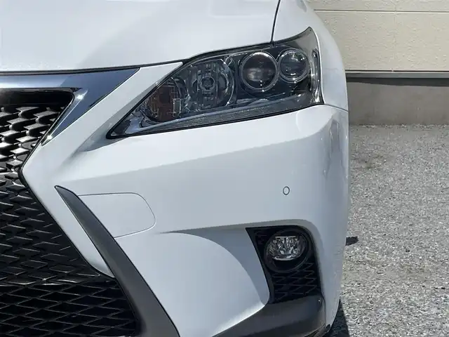 レクサス ＣＴ 200h Fスポーツ 茨城県 2015(平27)年 7.6万km ホワイトノーヴァガラスフレーク 純正ナビ/フルセグテレビ/バックカメラ/前後コーナーセンサー/EVモード/スマートキー/プッシュスタート/DN席パワーシート/シートヒーター/カーテンエアバック/スペアキー/クルーズコントロール/パドルシフト/Bluetooth接続/LEDライト