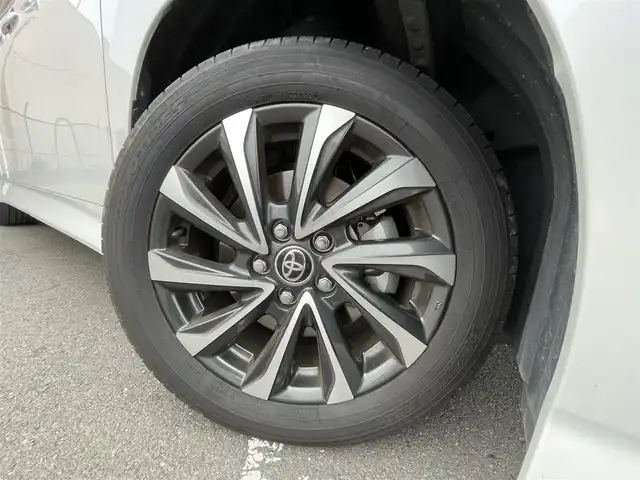 トヨタ ヴォクシー ハイブリッド S－Z 東京都 2023(令5)年 1.4万km ホワイトパールクリスタルシャイン 純正コネクトナビ/バックモニター/プリクラッシュセーフティ/ブラインドスポットモニター/レーントレーシング/レーダークルーズ/シートヒーター/ETC/両側電動スライドドア/ステアリングスイッチ