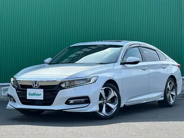 ホンダ アコード EX 宮城県 2021(令3)年 6.6万km プラチナホワイトパール モデューロエアロ（F/S/R）/サンルーフ/ホンダセンシング/・衝突軽減ブレーキ/・誤発進抑制機能/・後方誤発進抑制機能/・歩行者事故軽減ステアリング/・路外逸脱抑制機能/・渋滞追従機能付アダプティブクルーズコントロール/・車線維持支援システム/・先行車発進お知らせ機能/・標識認識機能/・オートハイビーム/ブラインドスポットインフォメーション/パーキングセンサーシステム/ヘッドアップディスプレイ/インターナビ/・Bluetooth/・AppleCarPlay/・フルセグTV/・バックカメラ/ビルトインETC/ドライブレコーダー/ワイヤレス充電/本革シート/シートヒーター/パワーシート（運転席メモリー機能付）/電動パーキングブレーキ/ブレーキホールド/LEDヘッドランプ/フォグランプ/オートライト/スマートキー＆プッシュスタート/電動格納ミラー/純正18インチAW/純正フロアマット/ドアバイザー/W/サイド/カーテンエアバッグ