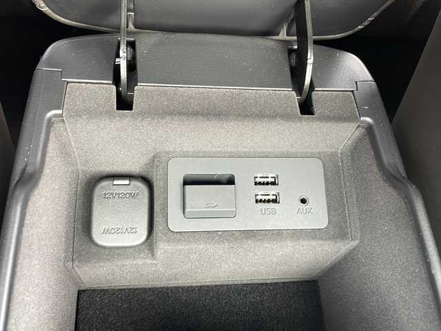 マツダ アテンザ セダン XD Lパッケージ 岩手県 2018(平30)年 3.9万km 紺 純正SDナビ/AM/FM/CD/DVD/Bluetooth/ワンセグTV/BOSEサウンドシステム/フロント/サイド/バックカメラ/全方位カメラ/レーダークルーズコントロール/衝突被害軽減ブレーキ/レーンキープアシスト/横滑り防止装置/アイドリングストップ/パワーシート/シートヒーター/エアシート/オートライト/LEDヘッドライト/フォグランプ/スマートキー/プッシュスタート/電動格納ミラー/パドルシフト/リアサンシェード/防眩機能付きミラー/ブラインドスポット/純正19インチAW/純正フロアマット/純正ドアバイザー/保証書/取扱説明書