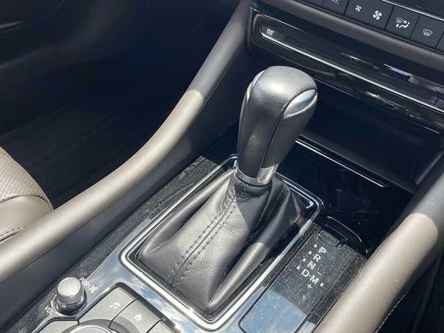 マツダ アテンザ セダン XD Lパッケージ 岩手県 2018(平30)年 3.9万km 紺 純正SDナビ/AM/FM/CD/DVD/Bluetooth/ワンセグTV/BOSEサウンドシステム/フロント/サイド/バックカメラ/全方位カメラ/レーダークルーズコントロール/衝突被害軽減ブレーキ/レーンキープアシスト/横滑り防止装置/アイドリングストップ/パワーシート/シートヒーター/エアシート/オートライト/LEDヘッドライト/フォグランプ/スマートキー/プッシュスタート/電動格納ミラー/パドルシフト/リアサンシェード/防眩機能付きミラー/ブラインドスポット/純正19インチAW/純正フロアマット/純正ドアバイザー/保証書/取扱説明書