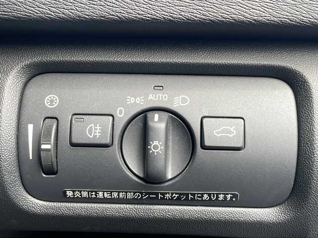 ボルボ Ｖ４０ クロスカントリー T5 AWD 長野県 2014(平26)年 12.9万km 白 ４WD/純正ナビ/純正17インチアルミ/ルーフレール/コーナーセンサー /パワーシート