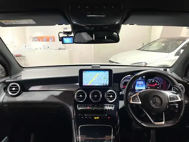 メルセデス・ベンツ ＧＬＣ２２０ d 4マチックスポーツ 道央・札幌 2018(平30)年 6.5万km ポーラホワイト レーダーセーフティパッケージ/　・ACC/　・PRE-SAFE/　・ブラインドスポットアシスト/　・レーンキープアシスト/　・リアCPA/　・ステアリングパイロット/純正HDDナビ/フルセグTV/CD/DVD/SD/USB/Bluetooth/360°カメラ/パークトロニック/パーキングパイロット/ハーフレザーシート/シートヒーター/LEDインテリジェントライトシステム/アダプティブハイビームアシストプラス/パワーテールゲート
