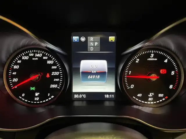 メルセデス・ベンツ ＧＬＣ２２０ d 4マチックスポーツ 道央・札幌 2018(平30)年 6.5万km ポーラホワイト レーダーセーフティパッケージ/　・ACC/　・PRE-SAFE/　・ブラインドスポットアシスト/　・レーンキープアシスト/　・リアCPA/　・ステアリングパイロット/純正HDDナビ/フルセグTV/CD/DVD/SD/USB/Bluetooth/360°カメラ/パークトロニック/パーキングパイロット/ハーフレザーシート/シートヒーター/LEDインテリジェントライトシステム/アダプティブハイビームアシストプラス/パワーテールゲート