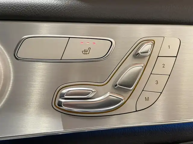 メルセデス・ベンツ ＧＬＣ２２０ d 4マチックスポーツ 道央・札幌 2018(平30)年 6.5万km ポーラホワイト レーダーセーフティパッケージ/　・ACC/　・PRE-SAFE/　・ブラインドスポットアシスト/　・レーンキープアシスト/　・リアCPA/　・ステアリングパイロット/純正HDDナビ/フルセグTV/CD/DVD/SD/USB/Bluetooth/360°カメラ/パークトロニック/パーキングパイロット/ハーフレザーシート/シートヒーター/LEDインテリジェントライトシステム/アダプティブハイビームアシストプラス/パワーテールゲート