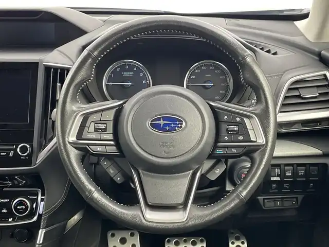 スバル フォレスター ハイブリッド アドバンス 新潟県 2020(令2)年 5万km ジャスパーグリーンM 4WD/純正メモリナビ/　フルセグTV/Bluetooth/CD/DVD/USB/レーダークルーズコントロール/衝突被害軽減ブレーキ/レーンキープアシスト/ドライバーモニタリングシステム/リアビークルディテクション/前後コーナーセンサー/パワーバックドア/前席パワーシート/ハーフレザーシート/全席シートヒーター/D席メモリーシート/ドライブレコーダー/デジタルインナーミラー/ビルトインETC/バックモニター/ステアリングヒーター/LEDヘッドライト/オートライト/パドルシフト/レザーステアリング/ステアリングスイッチ/禁煙車