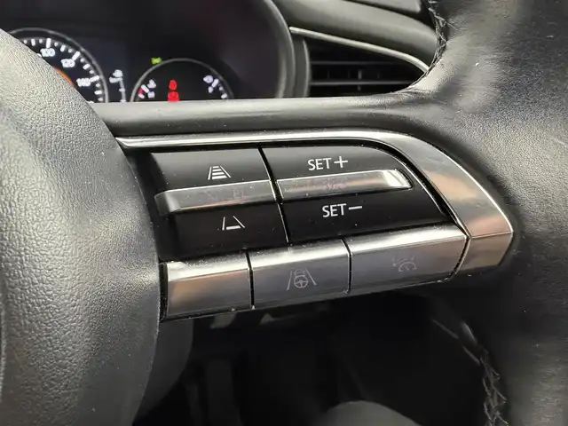マツダ ＣＸ－３０ XD ブラックトーンエディション 愛知県 2023(令5)年 5.3万km ジェットブラックマイカ 装純正SDナビ/フルセグTV/Bluetooth/CD/DVD/HDMI/CarPlay/360°ビューモニター/ドライバーモニタリング/運転席メモリ付きパワーシート/前席シートヒーター/ステアリングヒーター/前後ドライブレコーダー/パワーバックドア/レーダークルーズコントロール/ステアリングスイッチ/18インチブラック塗アルミホイール/純正フロアマット/スマートキー