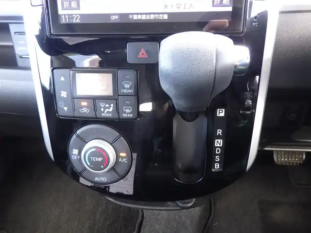 ダイハツ タント カスタム X トップED SAⅡ 熊本県 2016(平28)年 4.6万km パールホワイトⅢ スマートアシストII/左パワースライドドア/右イージークローザードア/純正SDナビ/地デジTV/【DVD/CD再生機能　Bluetooth接続】/バックカメラ/ドライブレコーダー（前後撮影）/ハーフレザーシート/ETC/LEDヘッドライト/フォグライト/ウインカーミラー/リアコーナーセンサー/キーフリーシステム