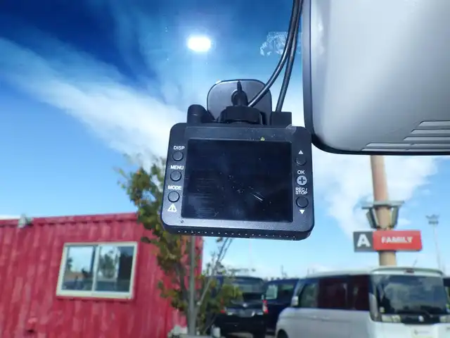 ダイハツ タント カスタム X トップED SAⅡ 熊本県 2016(平28)年 4.6万km パールホワイトⅢ スマートアシストII/左パワースライドドア/右イージークローザードア/純正SDナビ/地デジTV/【DVD/CD再生機能　Bluetooth接続】/バックカメラ/ドライブレコーダー（前後撮影）/ハーフレザーシート/ETC/LEDヘッドライト/フォグライト/ウインカーミラー/リアコーナーセンサー/キーフリーシステム