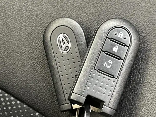 ダイハツ タント カスタム X トップED SAⅡ 熊本県 2016(平28)年 4.7万km パールホワイトⅢ 禁煙車　/純正ナビNSZN-X66D-T1（ＣＤ・ＤＶＤ・フルセグ・ＢＴ・SD・ipod・ＵＳＢ・ＨＤＭＩ）/社外前後ドライブレコーダー　/バックカメラ　/ＥＴＣ　/片側パワースライドドア　/後ろのみクリアランスソナー/衝突軽減ブレーキ/横滑り防止/アイドリングストップ/ハーフレザーシート/純正フロアマット/純正１４インチAW/オートライト/LEDヘッドライト/フォグランプ/スマートキー/プッシュスタート/スペアキー1本