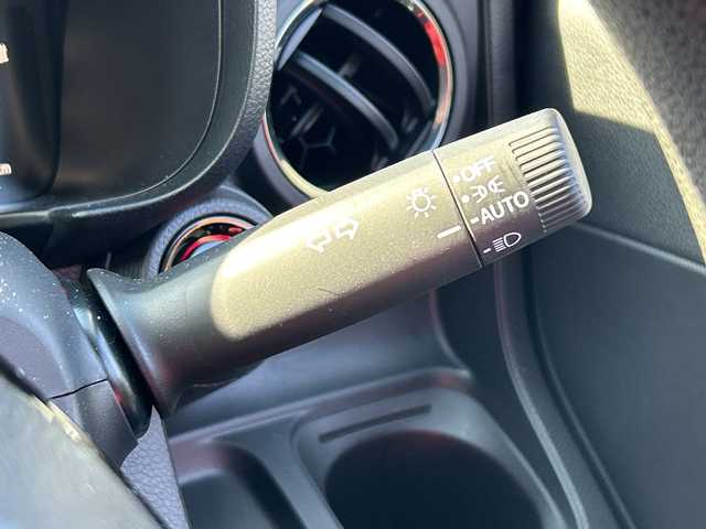 ホンダ Ｎ ＯＮＥ オリジナル スタイル+アーバン 神奈川県 2024(令6)年 0.9万km ガーデングリーンM 純正9インチSDナビ【LXU-247NBi】/(AM/FM/フルセグ/DVD/CD/SD/USB/MSV/Bluetooth)/ホンダセンシング/アクティブクルーズコントロール/充電用USBタイプCポート×2/プライムスムースフロントシート/前席シートヒーター/14インチスチールホイール＋カラードディッシュホイール/CMBS/先行車発進お知らせ/路外逸脱抑制システム/レーンキープアシストシステム/標識認識機能/アイドリングストップ/LEDヘッドライト/オートライト/ウィンカーミラー/電動格納ミラー/プッシュスタート/スマートキー/フロアマット/保証書