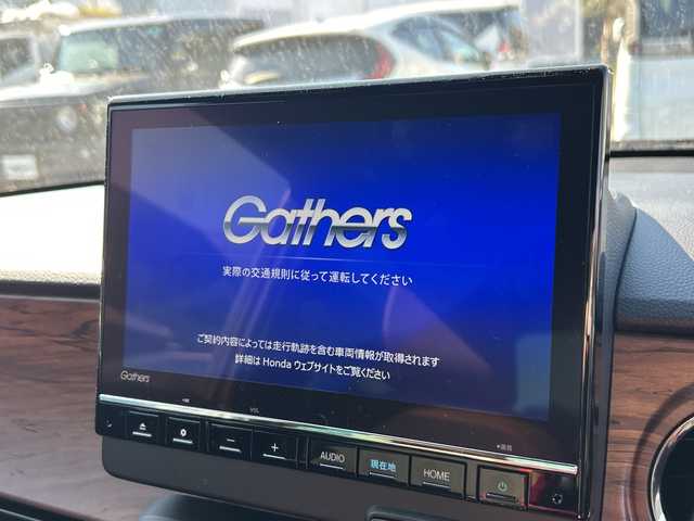 ホンダ Ｎ ＯＮＥ オリジナル スタイル+アーバン 神奈川県 2024(令6)年 0.9万km ガーデングリーンM 純正9インチSDナビ【LXU-247NBi】/(AM/FM/フルセグ/DVD/CD/SD/USB/MSV/Bluetooth)/ホンダセンシング/アクティブクルーズコントロール/充電用USBタイプCポート×2/プライムスムースフロントシート/前席シートヒーター/14インチスチールホイール＋カラードディッシュホイール/CMBS/先行車発進お知らせ/路外逸脱抑制システム/レーンキープアシストシステム/標識認識機能/アイドリングストップ/LEDヘッドライト/オートライト/ウィンカーミラー/電動格納ミラー/プッシュスタート/スマートキー/フロアマット/保証書