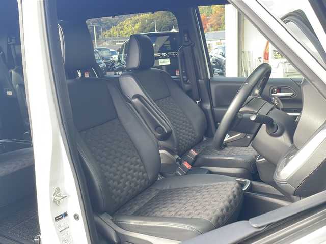 トヨタ ヴォクシー ハイブリッド S－Z 京都府 2022(令4)年 4.9万km ホワイトパールクリスタルシャイン 純正１０インチディスプレイオーディオ　ナビ　フルセグ　Ｂｌｕｅｔｏｏｔｈオーディオ　バックカメラ　後席フリップダウンモニター　レーダークルーズ　両側パワースライド　ＬＥＤライト　シートヒーター　前後ドラレコ　クリアランスソナー　ビルトインETC