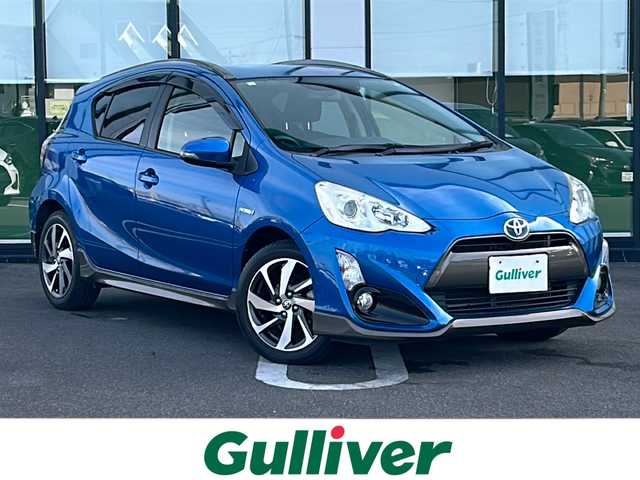 トヨタ アクア X－URBAN 岐阜県 2015(平27)年 11.5万km コバルトブルーメタリック 【登録時走行距離：114635km】/社外ナビ/フルセグテレビ/バックカメラ/ルーフレール/Ｘ－ＵＲＢＡＮエアロ/ＬＥＤヘッドライト/純正アルミホイール/純正フロアマット/ドアバイザー/フォグランプ/ハーフレザーシート/ETC/禁煙車/プッシュスタート/スマートキー/横滑り防止装置