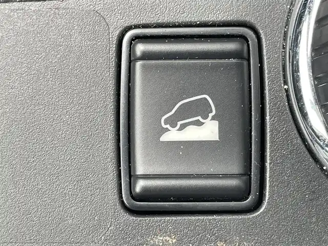 日産 エクストレイル 20X 東京都 2018(平30)年 5.7万km プレミアムコロナオレンジ 4WD/社外メモリナビ/フルセグ/バックカメラ/ETC/パワーテールゲート/ルーフレール/エマージェンシーブレーキ/コーナーセンサー/スマートキー/アイドリングストップ/純正18インチAW/LEDヘッドライト/オートライト