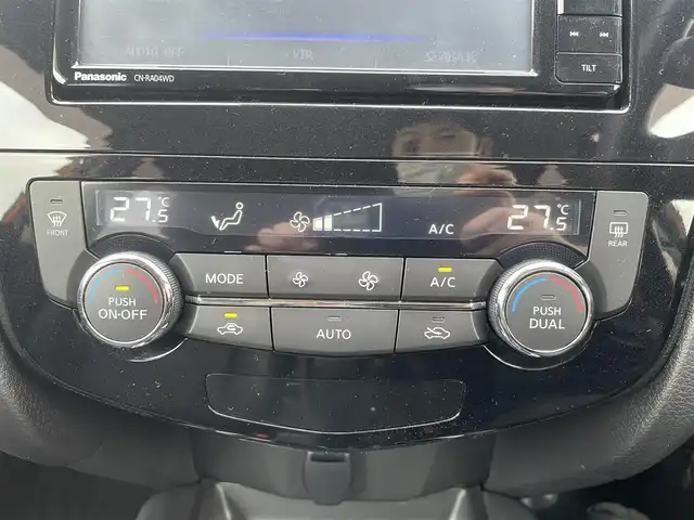 日産 エクストレイル 20X 東京都 2018(平30)年 5.7万km プレミアムコロナオレンジ 4WD/社外メモリナビ/フルセグ/バックカメラ/ETC/パワーテールゲート/ルーフレール/エマージェンシーブレーキ/コーナーセンサー/スマートキー/アイドリングストップ/純正18インチAW/LEDヘッドライト/オートライト