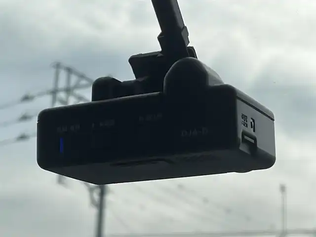 日産 デイズ ルークス ハイウェイスター Gターボ 福岡県 2019(令1)年 5.6万km ホワイトソリッド/プレミアムオリーブM 純正ナビ（ＭＭ３１９Ｄ－Ｗ）/フルセグTV/CD/DVD/BT/SD/AUX/AM/FM/アラウンドビューモニター/エマージェンシーブレーキ/両側パワースライドドア/ＬＤＷ/クルーズコントロール/前後ドラレコ/ＥＴＣ２．０/オートハイビーム/ＬＥＤオートライト/フォグランプ/スマートキー/プッシュスタート/ステアリングリモコン/純正AW/シートバックテーブル/ロールサンシェード/ベンチシート