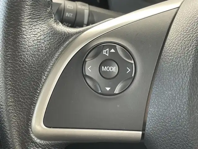 日産 デイズ ルークス ハイウェイスター Gターボ 福岡県 2019(令1)年 5.6万km ホワイトソリッド/プレミアムオリーブM 純正ナビ（ＭＭ３１９Ｄ－Ｗ）/フルセグTV/CD/DVD/BT/SD/AUX/AM/FM/アラウンドビューモニター/エマージェンシーブレーキ/両側パワースライドドア/ＬＤＷ/クルーズコントロール/前後ドラレコ/ＥＴＣ２．０/オートハイビーム/ＬＥＤオートライト/フォグランプ/スマートキー/プッシュスタート/ステアリングリモコン/純正AW/シートバックテーブル/ロールサンシェード/ベンチシート