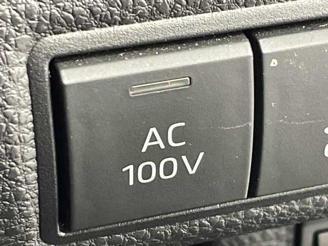 トヨタ カローラツーリング ハイブリッド ダブルバイビー 群馬県 2020(令2)年 4.4万km スパークリングブラックパールクリスタルシャイン 純正１０．５型ナビ　バックカメラ　シートヒーター　ステアリングヒーター　ＥＴＣ２．０　ハーフレザーシート　衝突被害軽減ブレーキ　レーンアシスト　クリアランスソナー　ＬＥＤヘッドライト　禁煙車