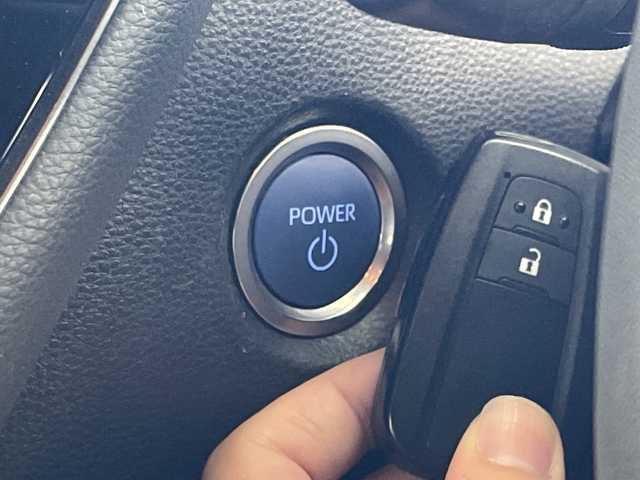 トヨタ カローラツーリング ハイブリッド ダブルバイビー 群馬県 2020(令2)年 4.4万km スパークリングブラックパールクリスタルシャイン 純正１０．５型ナビ　バックカメラ　シートヒーター　ステアリングヒーター　ＥＴＣ２．０　ハーフレザーシート　衝突被害軽減ブレーキ　レーンアシスト　クリアランスソナー　ＬＥＤヘッドライト　禁煙車