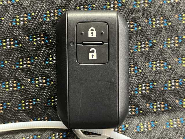 マツダ フレア クロスオーバー ハイブリッド XG 富山県 2022(令4)年 2.3万km ミスティアンバーメタリック ワンオーナー/純正ナビ【KXM-E506W】/（BT/CD/DVD/FM/AM/TV）/フルセグTV/バックカメラ/衝突被害軽減ブレーキ/レーンキープアシスト/コーナーセンサー/横滑り防止装置/盗難防止装置/シートヒーター/ETC/オートライト/スマートキー/プッシュスタート/ドアバイザー/アイドリングストップ/純正フロアマット