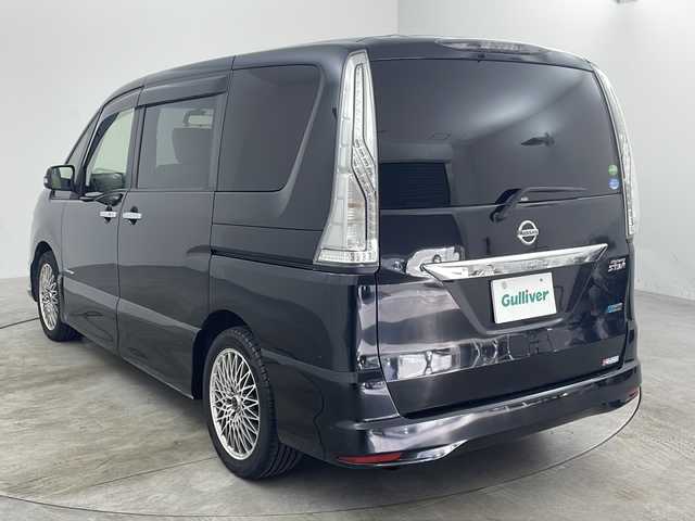 日産 セレナ