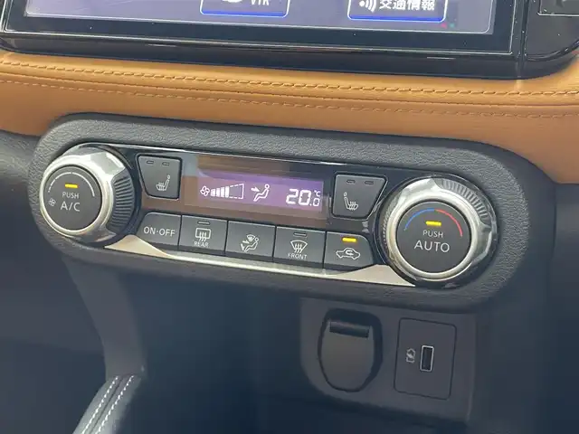 日産 キックス X ツートーンインテリアED 滋賀県 2020(令2)年 3.1万km ブリリアントホワイトパール 純正ナビ/（CD/DVD/BT/フルセグ）/全方位カメラ/前後ドライブレコーダー/ETC/シートヒーター/ステアリングヒーター/衝突被害軽減ブレーキ/クルーズコントロール/レーンキープアシスト/ABS/横滑り防止装置/プッシュスタート/アイドリングストップ/スマートキー/コーナーセンサー前後/オートライト/LEDヘッドライト