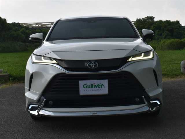 トヨタ ハリアー G 福岡県 2020(令2)年 4.4万km ホワイトパールクリスタルシャイン 　ハリアー　G　/ワンオーナー/純正ナビ/　　フルセグTV/B・T/miracast/バックカメラ/パワーバックドア/デジタルインナーミラー/　　前後方録画機能付き/トヨタセーフティーセンス/レーダークルーズコントロール/運転席パワーシート/モデリスタエアロ/オートハイビーム/クリアランスソナー/ビルトインETC/純正18インチアルミホイール/保証書あり/取扱説明書あり/スペアキーあり