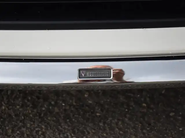 トヨタ ハリアー G 福岡県 2020(令2)年 4.4万km ホワイトパールクリスタルシャイン 　ハリアー　G　/ワンオーナー/純正ナビ/　　フルセグTV/B・T/miracast/バックカメラ/パワーバックドア/デジタルインナーミラー/　　前後方録画機能付き/トヨタセーフティーセンス/レーダークルーズコントロール/運転席パワーシート/モデリスタエアロ/オートハイビーム/クリアランスソナー/ビルトインETC/純正18インチアルミホイール/保証書あり/取扱説明書あり/スペアキーあり