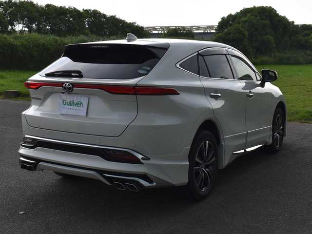 トヨタ ハリアー G 福岡県 2020(令2)年 4.4万km ホワイトパールクリスタルシャイン 　ハリアー　G　/ワンオーナー/純正ナビ/　　フルセグTV/B・T/miracast/バックカメラ/パワーバックドア/デジタルインナーミラー/　　前後方録画機能付き/トヨタセーフティーセンス/レーダークルーズコントロール/運転席パワーシート/モデリスタエアロ/オートハイビーム/クリアランスソナー/ビルトインETC/純正18インチアルミホイール/保証書あり/取扱説明書あり/スペアキーあり