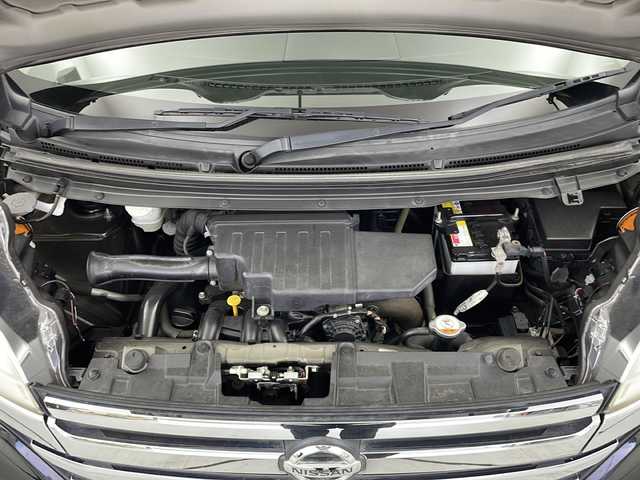日産 デイズ ルークス ハイウェイスターターボ 岐阜県 2016(平28)年 4.1万km ブラック エマージェンシーブレーキ/アラウンドビューモニター/レーンキープアシスト/社外メモリナビ/ワンセグテレビ/CD/DVD/両側パワースライドドア/革巻きステアリング/スマートキー/プッシュスタート/純正アルミホイール/純正フロアマット/ETC/オートライト